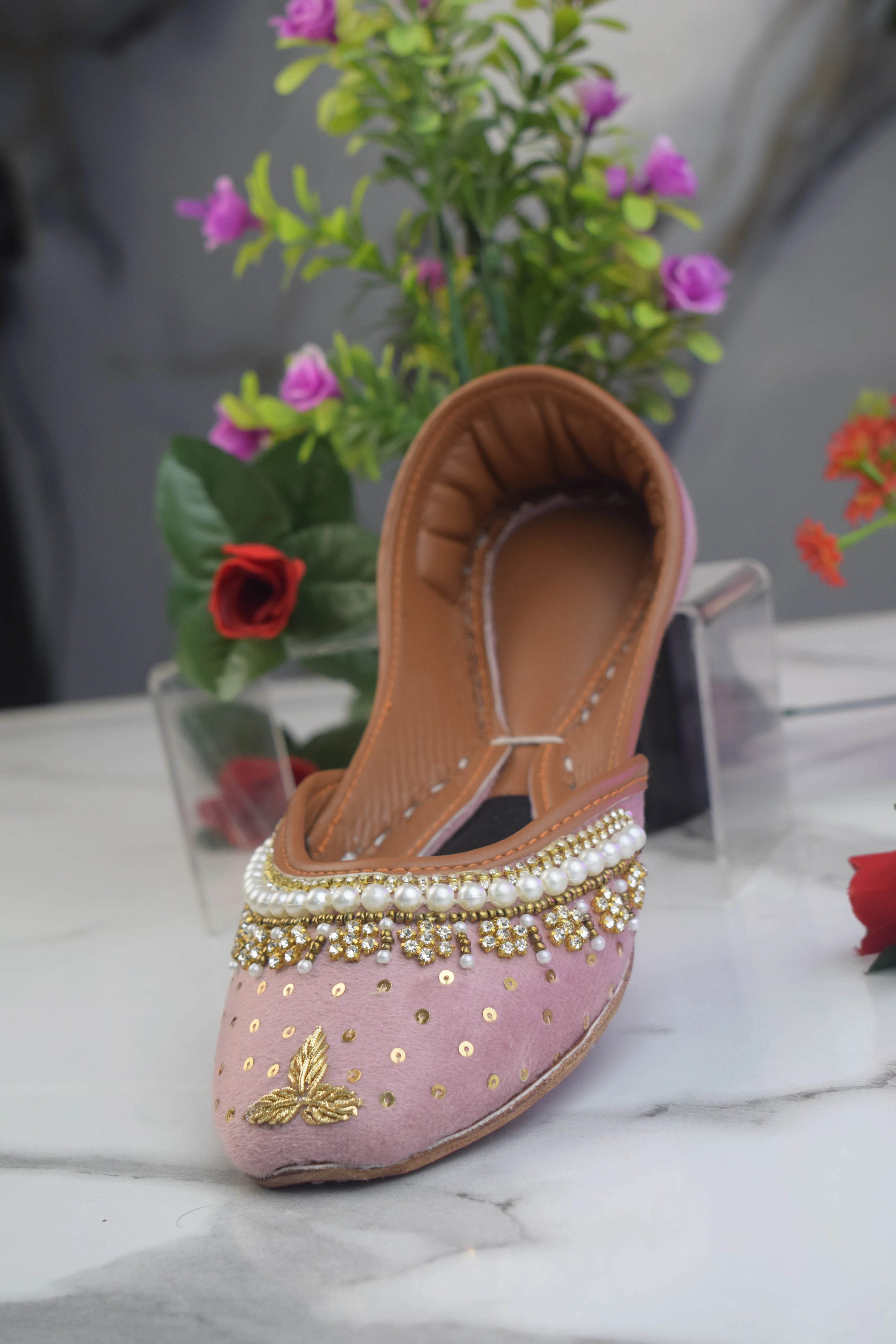 Elegant Rose Pink Khussa -010