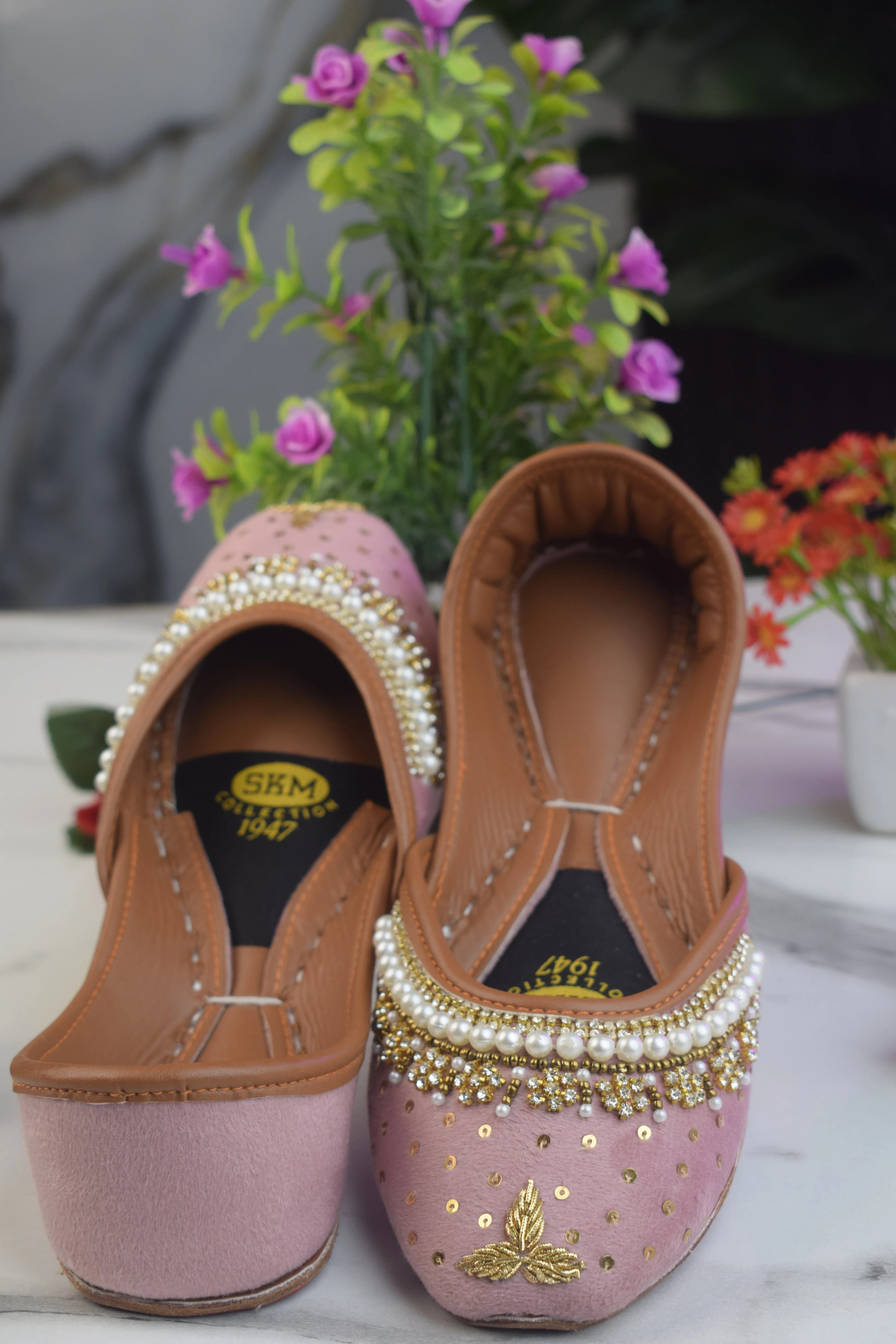 Elegant Rose Pink Khussa -010