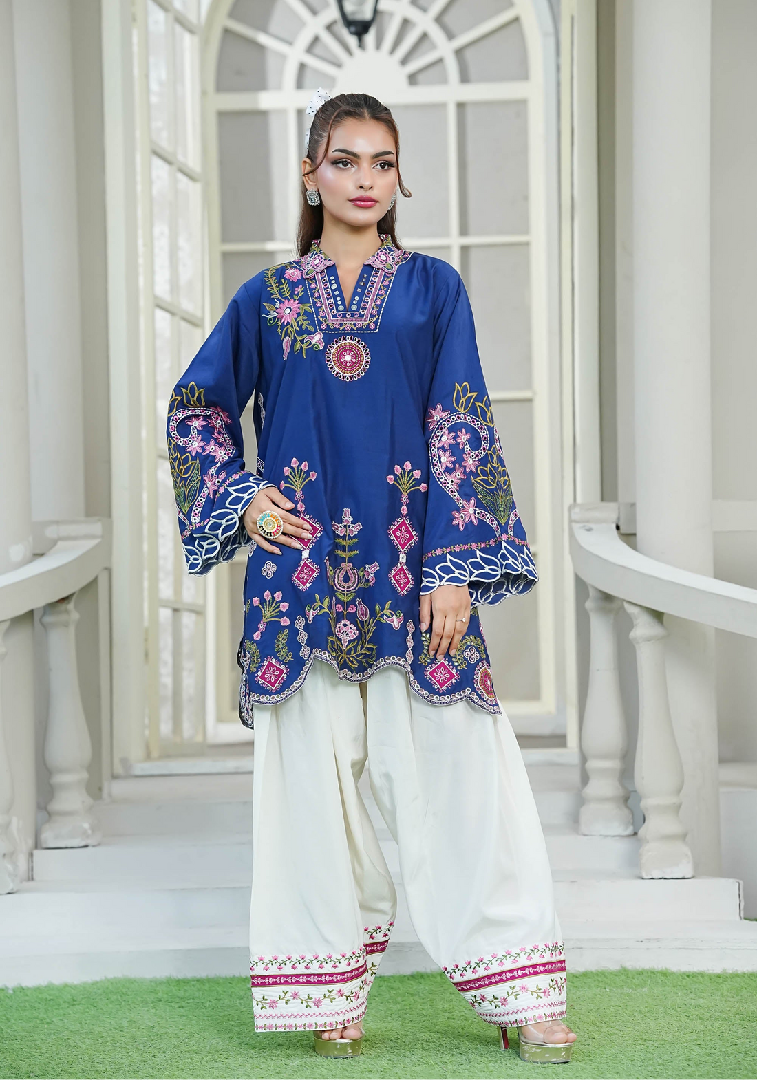 2pc unstitched lawn suite