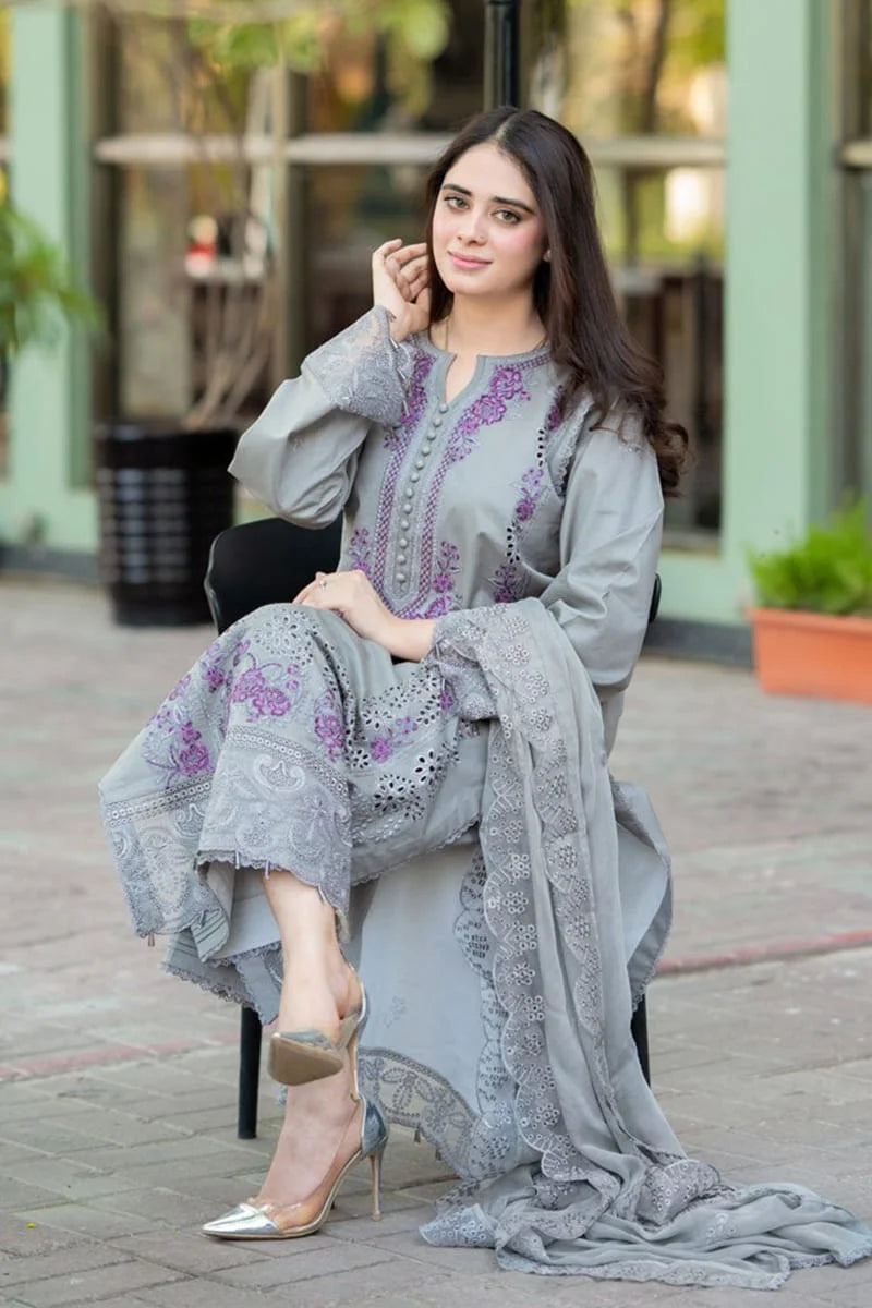 Unstitched Embroidered Dhanak Suit 3pc With Embroidered Dhanak Shawl (lya 5224)